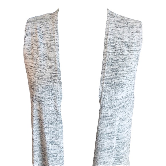 LuLaRoe Duster - Picture 3 of 10